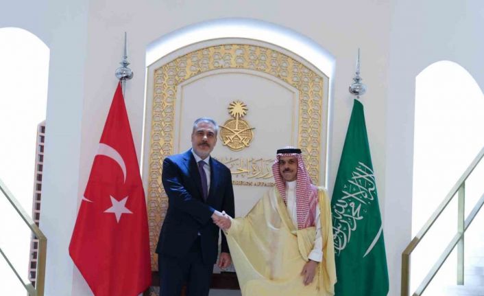 Dışişleri Bakanı Fidan, Suudi mevkidaşı Ferhan Al Suud ile görüştü