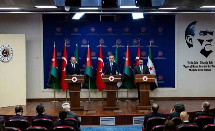 Dışişleri Bakanı Fidan, Ürdünlü ve Suriyeli mevkiidaşları ile ortak basın toplantısında konuştu
