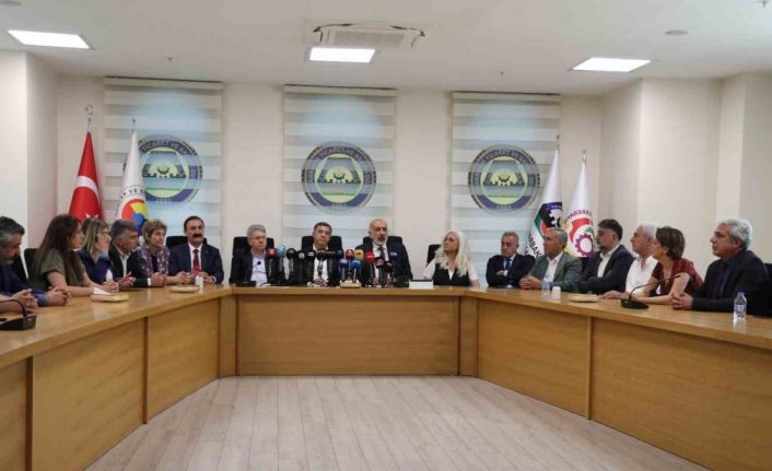 Doğu ve Güneydoğu Anadolu bölgesindeki oda, borsa ve STK’lardan PKK’nın silah bırakmasına ilişkin açıklama