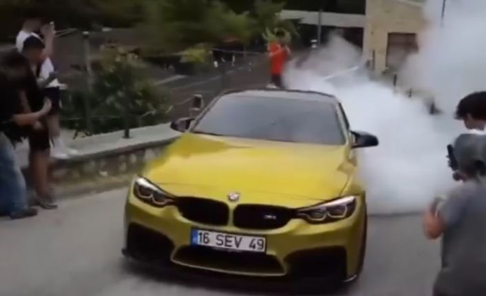 Drift atıp trafiği tehlikeye düşüren sürücü yakalandı
