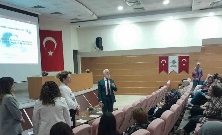 Ebelik Normal Doğum Bilgi ve Beceri Artırma ve Afete Hazırlık eğitiminin ikinci etabı başladı