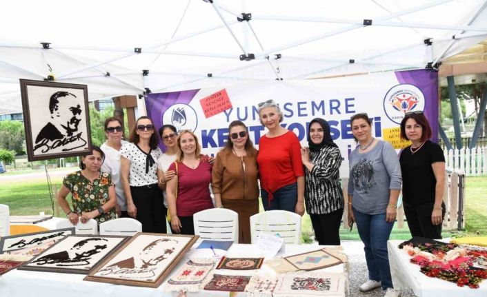 El emeği göz nuru ürünler Atatürk Kent Parkı’nda satışta
