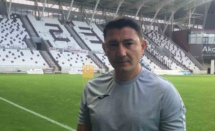 Elazığspor Teknik Direktörü Fırat Gül: "Şehrin beklentisinin farkındayız"