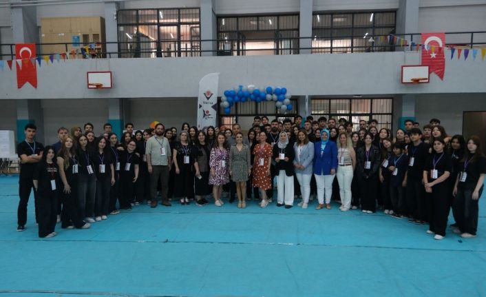 "Engelsiz Eğitim Bağı" projesiyle veliler, öğrencileri hakkında bilgileri hızlı ve güvenli bir şekilde öğrenebilecek