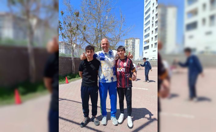 ERÜ’den ‘Bir gün değil, her gün sizinleyiz’ etkinliği