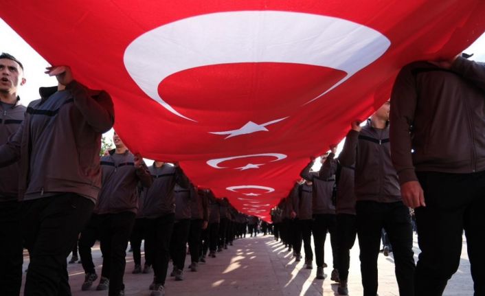 Erzincan’da Gençlik Yürüyüşü yapıldı