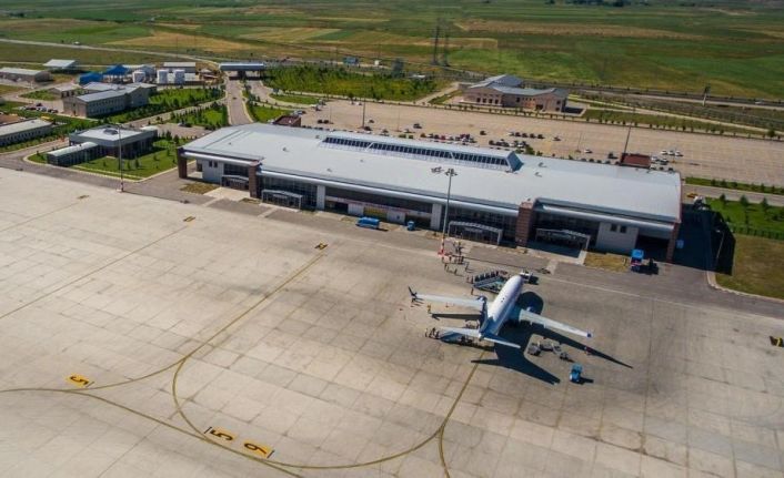 Erzurum’da dört ayda 402 bin 141 kişi uçtu