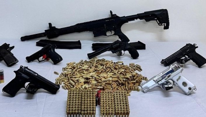 Evden cephanelik çıktı: 4 şüpheli adliyeye sevk edildi