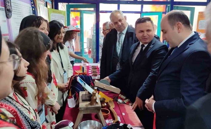 Eynesil’de bilim şenliği ilgi gördü