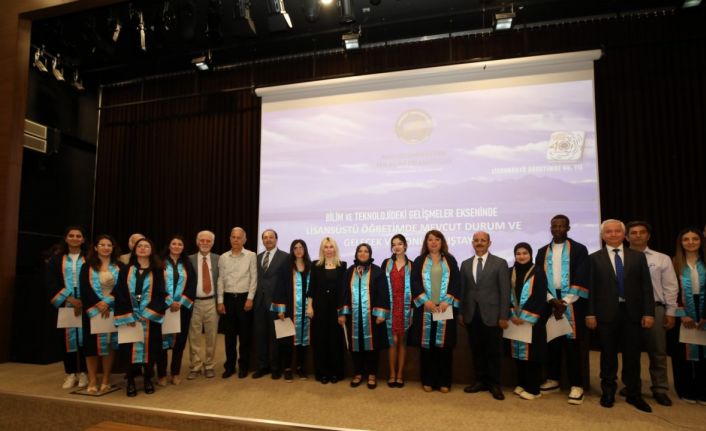 Fen Bilimleri Enstitüsü 40. yılını kutluyor