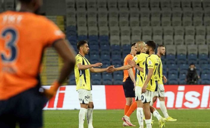 Fenerbahçe, Başakşehir’e karşı üst üste 7. maçını kazandı