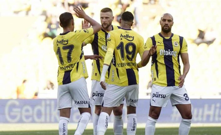 Fenerbahçe, evinde kazanarak sezonu bitirdi
