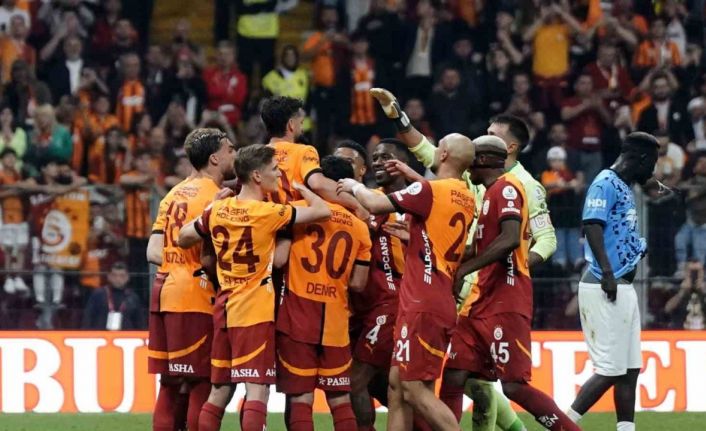 Galatasaray’dan üst üste 11. galibiyet