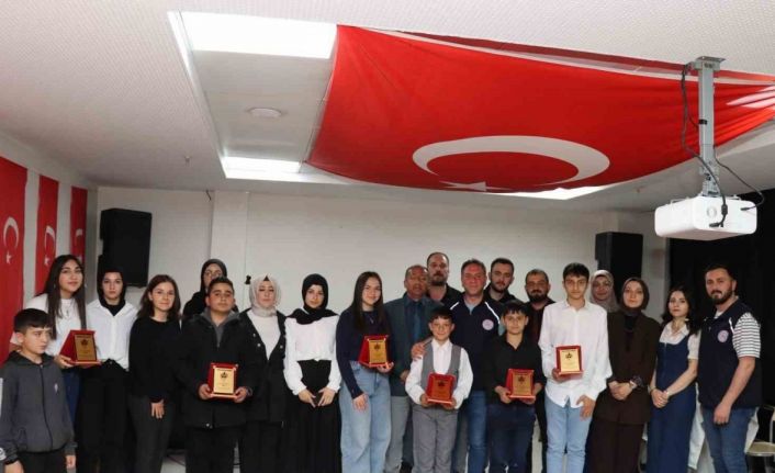 Genç yetenekler sesleriyle hem yarıştı hem mest etti