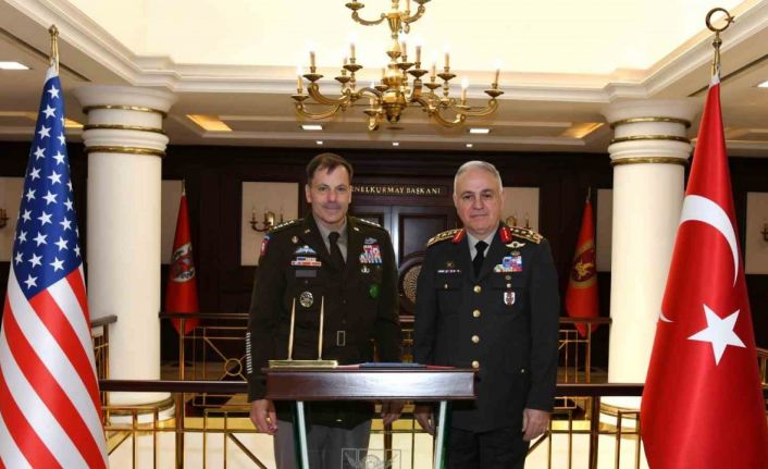 Genelkurmay Başkanı Gürak, ABD Avrupa ve Afrika Kara Ordusu Komutanı Donahue ile görüştü