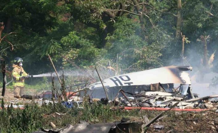 Güney Kore’de devriye uçağının düşme anının görüntüsü ortaya çıktı