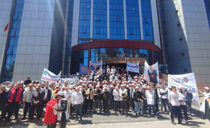 HAK-İŞ Konfederasyonu Genel Başkanı Arslan’dan greve katılan işçilere destek ziyareti