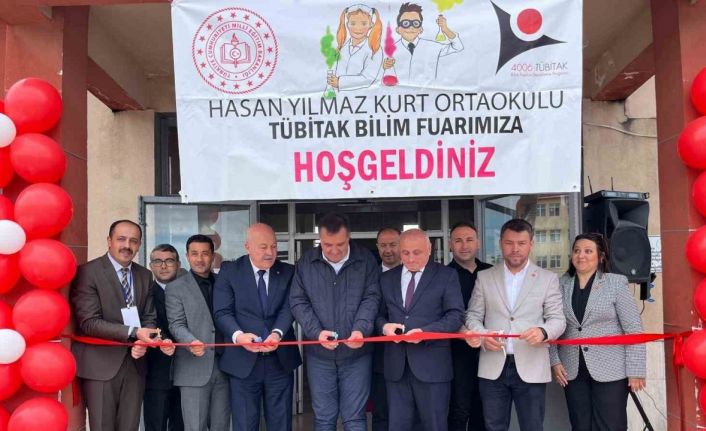 Hayrabolu’da ortaokul öğrencilerinden bilim şöleni