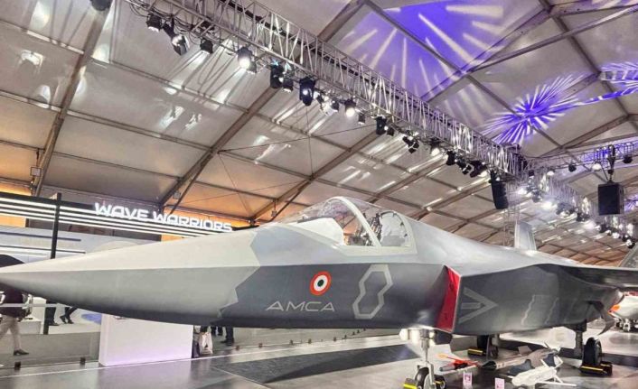 Hindistan yerli  5. nesil hayalet savaş uçağını geliştirecek