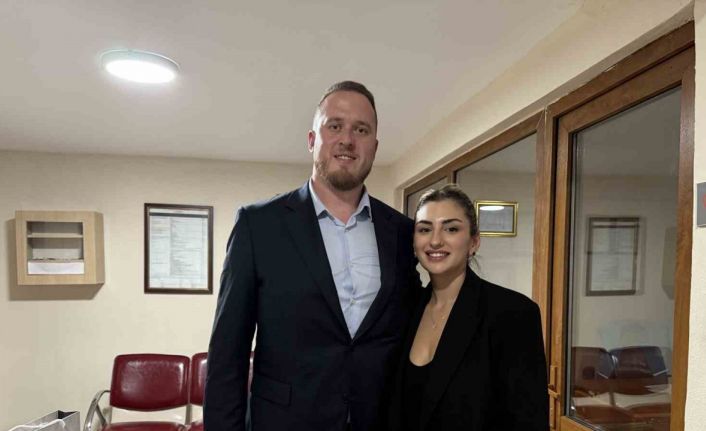 İngiliz Simon, sevdiği kadın için müslüman oldu: Yeni adı ‘Sinan’