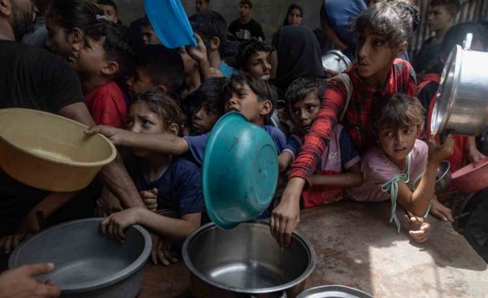 İngiltere, Fransa ve Almanya dahil 22 ülkeden İsrail’e Gazze’ye yardımların yeniden başlamasına derhal izin verme çağrısı