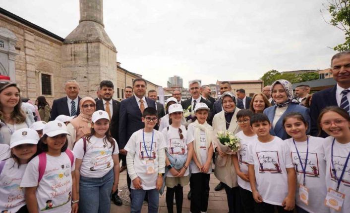 İstanbul İl Milli Eğitim Müdürlüğü’nden Rami Kütüphanesi’nde "2. Kitap Fuarı ve İmza Günü"