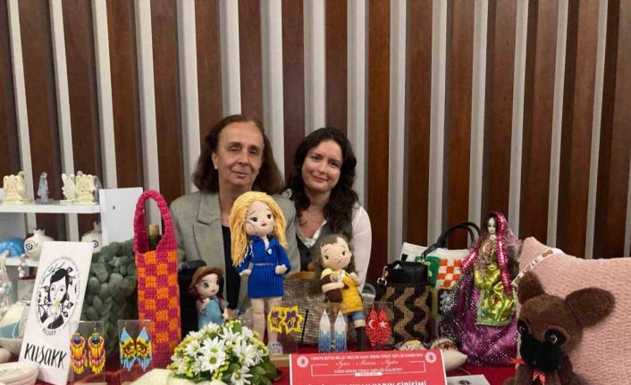 İzmir’de "Kadın Erkek Fırsat Eşitliği Çalıştayı" düzenlendi