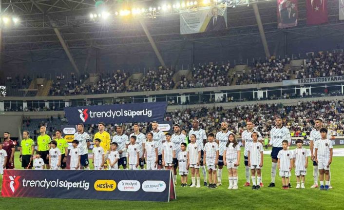 Jose Mourinho’dan Hatayspor maçında 3 değişiklik