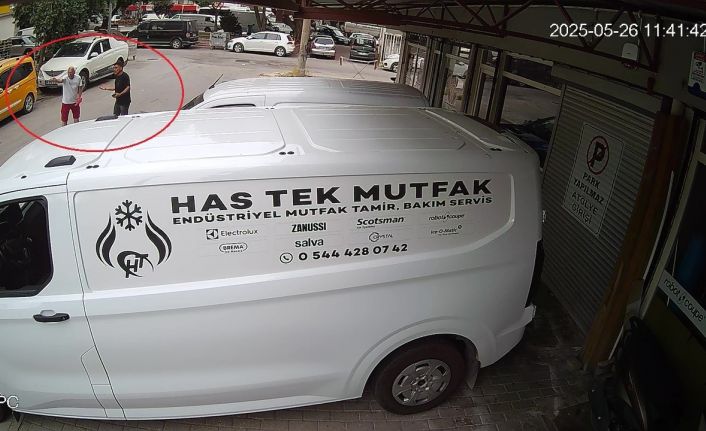 Kapkaça uğrayan Alman turist, Manavgat sokaklarında hırsız kovaladı