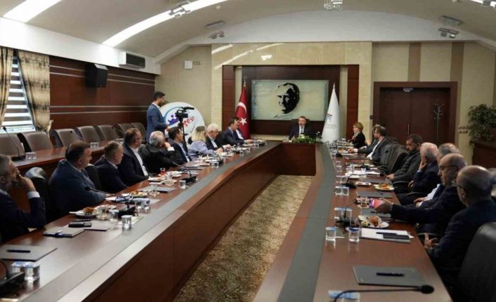 Karabük Üniversitesi şehirle iş birliğini güçlendiriyor