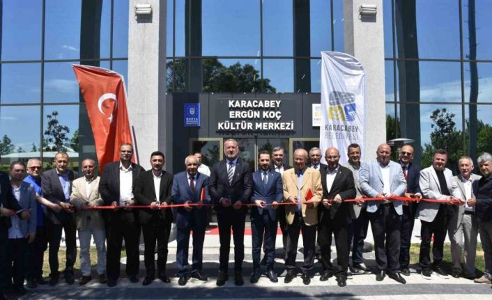 Karacabey 1. Kitap Fuarı görkemli bir törenle açıldı