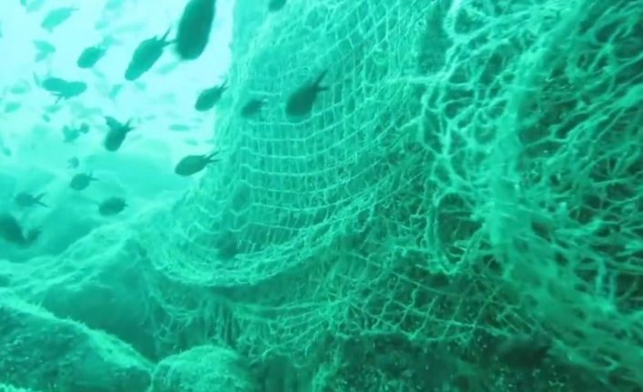 Karadeniz’in derinleri hayalet ağlarla dolu