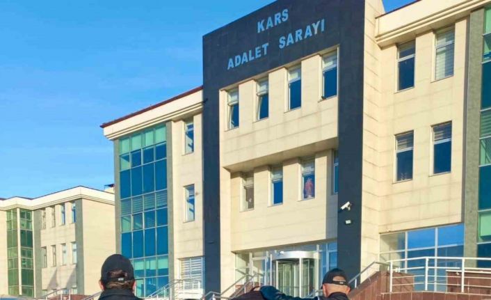 Kars’ta 9 yıl hapis cezaları bulunan ağabeyi ve kardeşi yakalandı