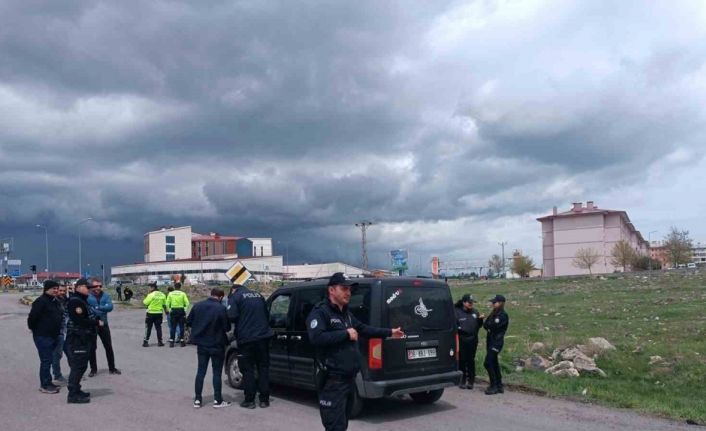 Kars’ta okul çevreleri polislere emanet