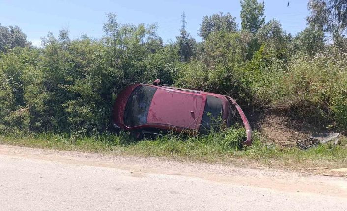 Kazanın ardından otomobilini bırakıp giden sürücüye plakadan ulaşıldı