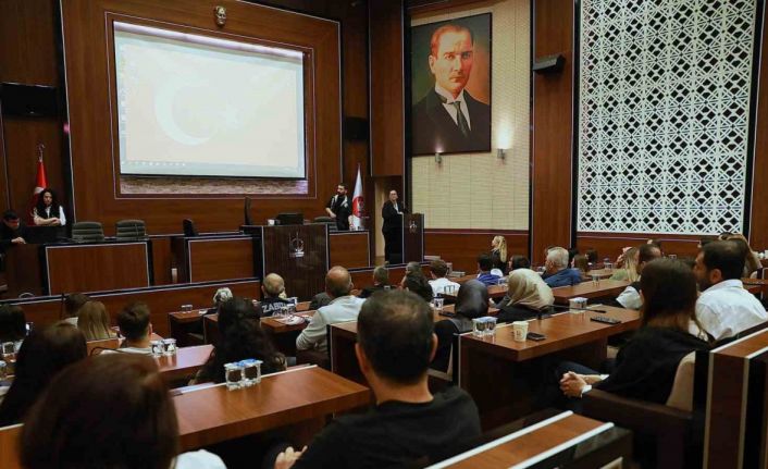 Keçiören Belediyesi personeline ‘Siber Suçlarla Mücadele’ eğitimi