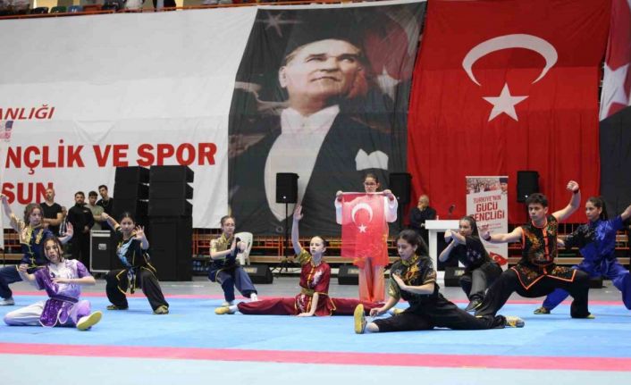 Konya’da 19 Mayıs Atatürk’ü Anma Gençlik ve Spor Bayramı kutlandı