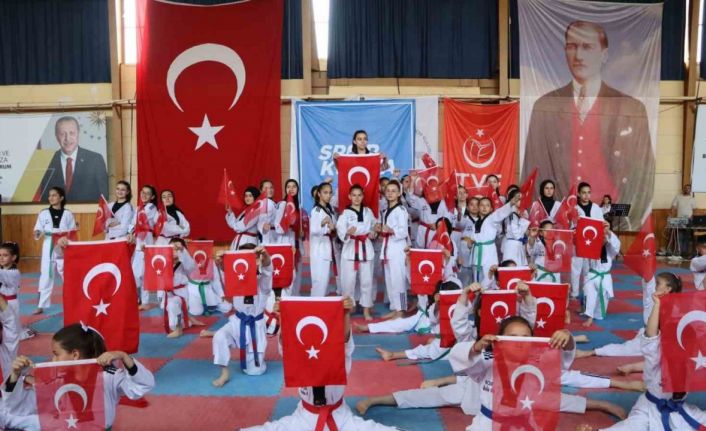 Konya’nın ilçelerinde 19 Mayıs coşkusu