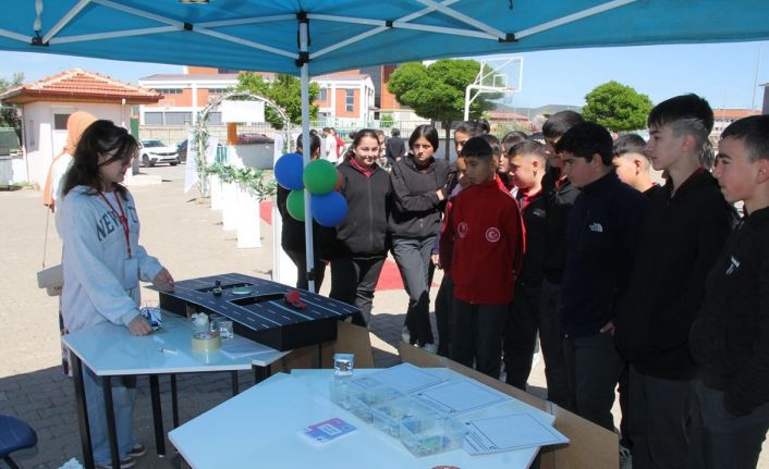 Kula’da Bilim Şöleni