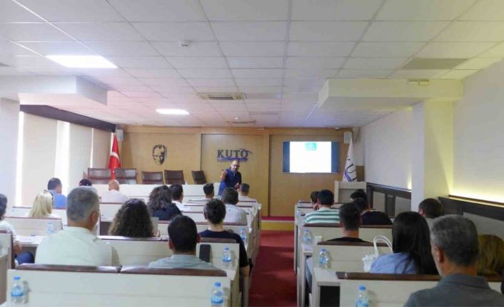 Kuşadası Ticaret Odası’nda Lejyoner Hastalığı Hakkında Eğitim Verildi