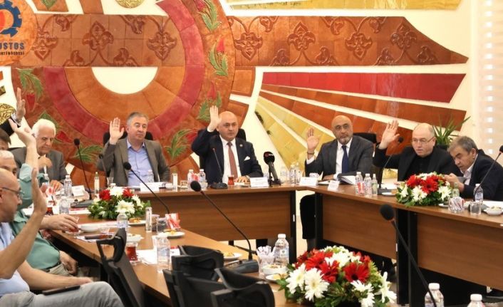 Kütahya’da ’30 Ağustos OSB Genel Kurulu Toplantısı’ yapıldı, yeni dönem için hedefler belirlendi