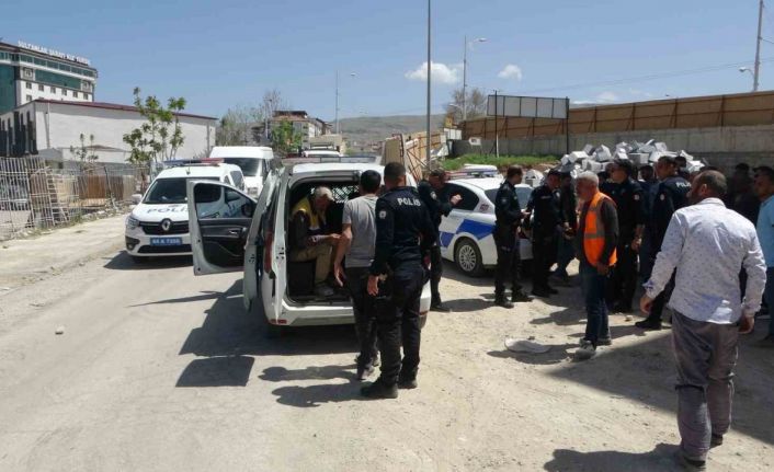 Malatya’da şantiye işçileri arasında taşlı sopalı kavga: 3 yaralı