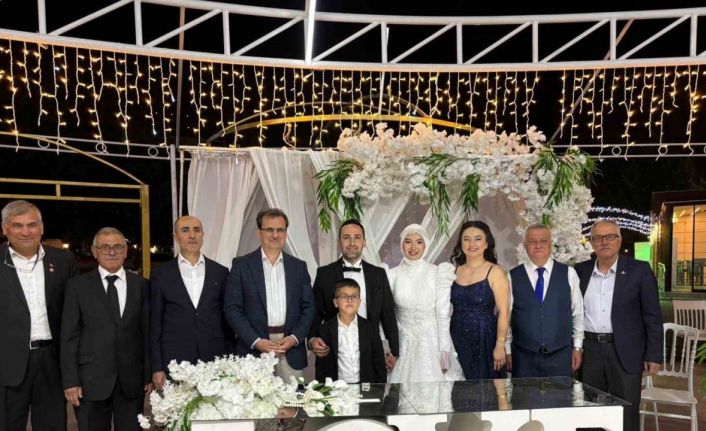 Manisa’da şehit Mehmet Uyar’ın kardeşi evlendi