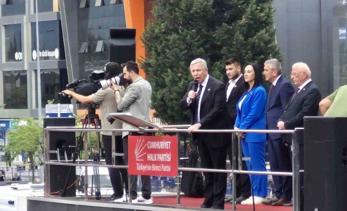 Mansur Yavaş’tan Düzce’de adalet çağrısı: "Hiçbirimizin dokunulmazlığı yok, yargılanmaktan korkmuyoruz"