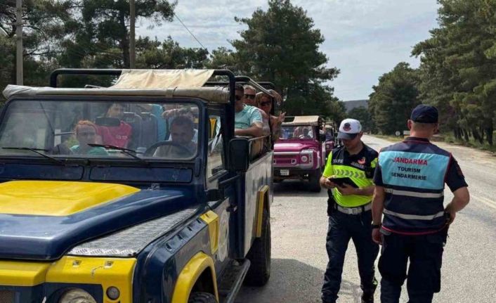 Marmaris’te Jeep Safari araçlarına Jandarma denetimi