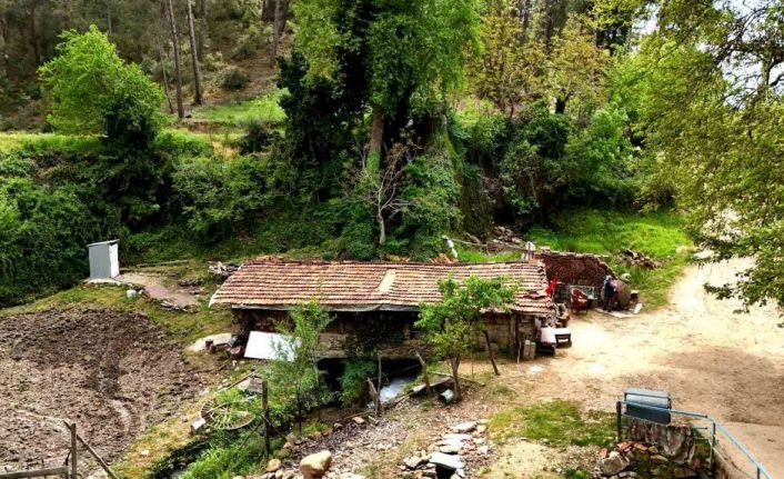 Menteşe’deki değirmen asırlardır yöre halkına hizmet veriyor