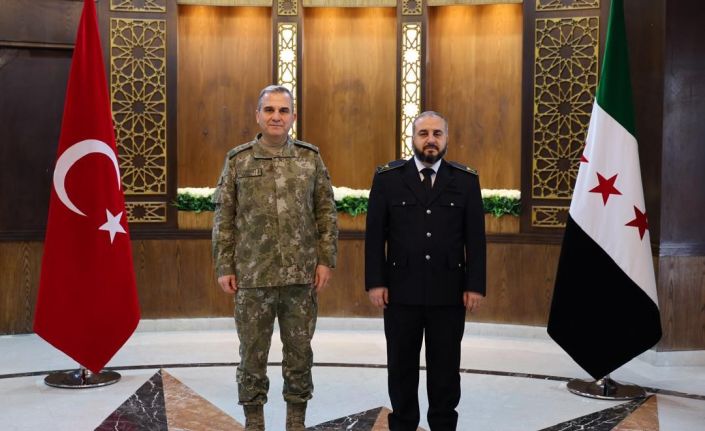 Milli Savunma Bakanlığı heyeti, Suriye Savunma Bakanı Kasra ile görüştü