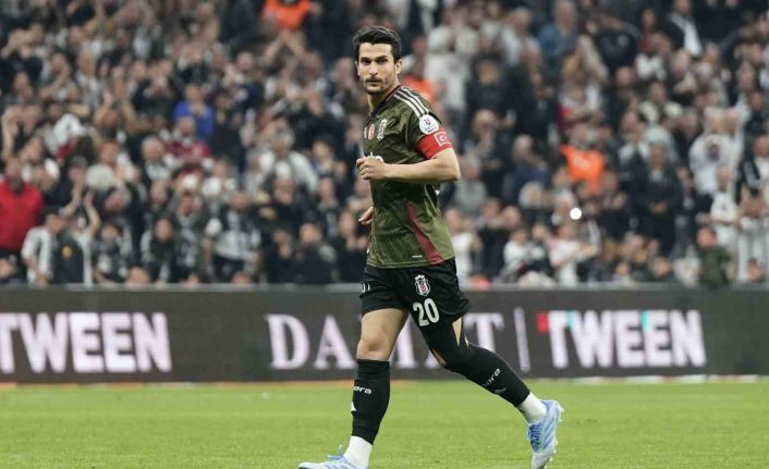 Necip Uysal 274 gün sonra formasına kavuştu