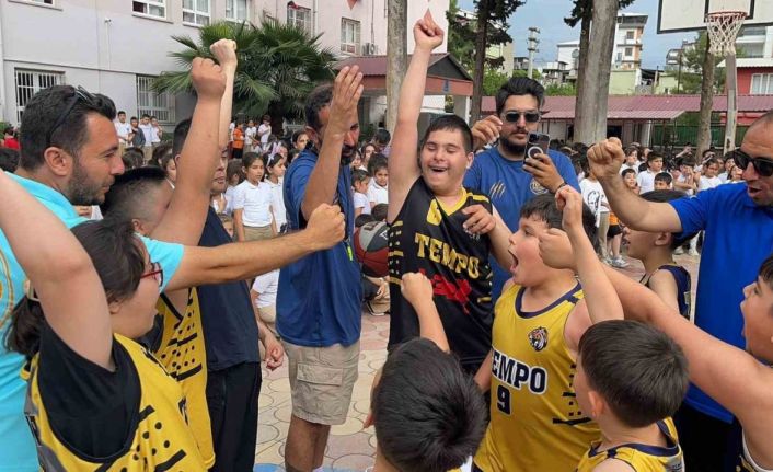 Öğrenciler, düzenledikleri kampanyayla engellilere umut oldu