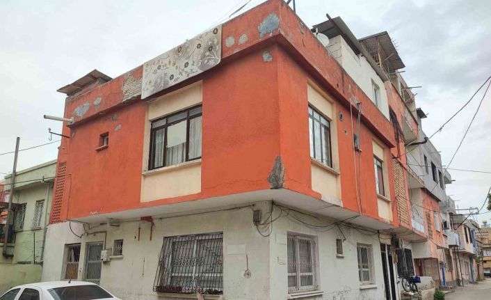 Ölen iki aylık bebeğiyle 10 gün evde yaşayan anne babaya 25’er yıl hapis cezası verildi